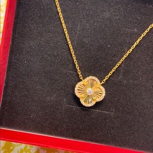 21k Gold Vintage Alhambra Pendant